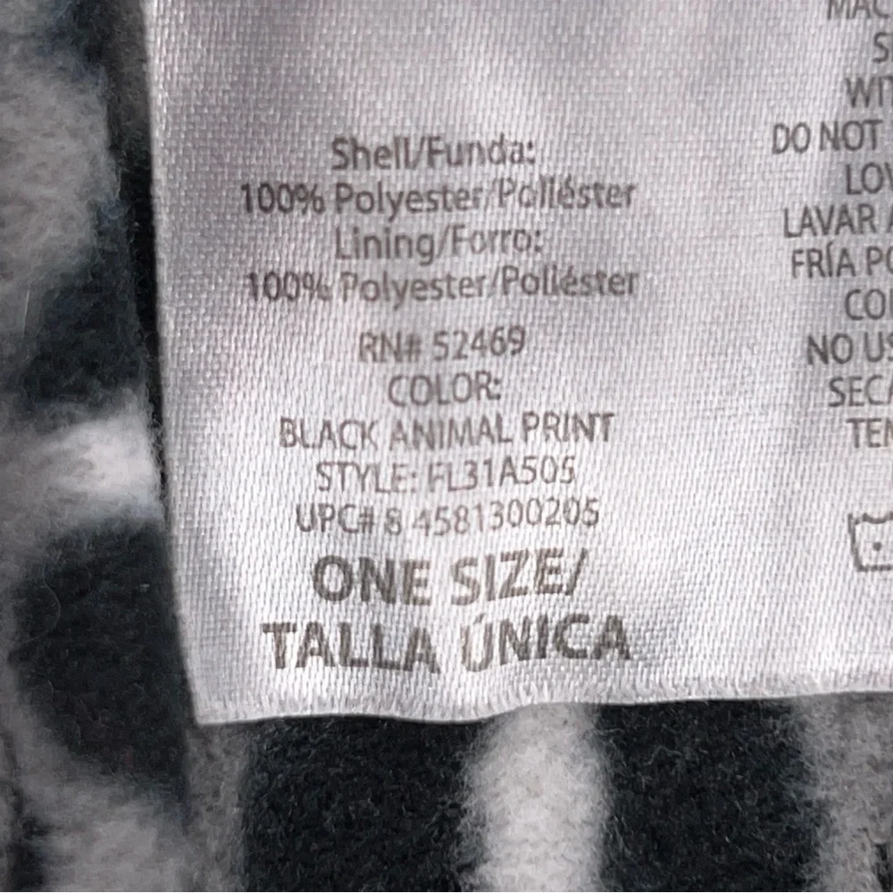 GREY FLEECE LEOPARD PRINT SCARF RETRO FRINGE GOTH ROCKABILLY PSYCHOBILLY
